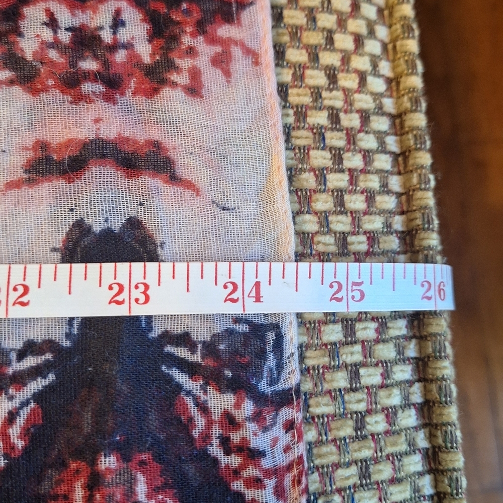 Symmetrical Print Bohemian Style Infinity Scarf - Picture 8 of 8